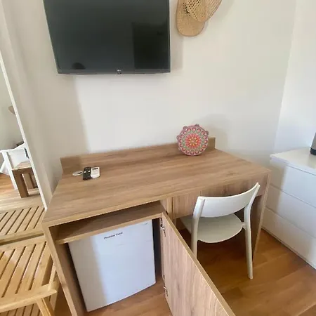 B&B Apulia Casa E Cucina 트라니